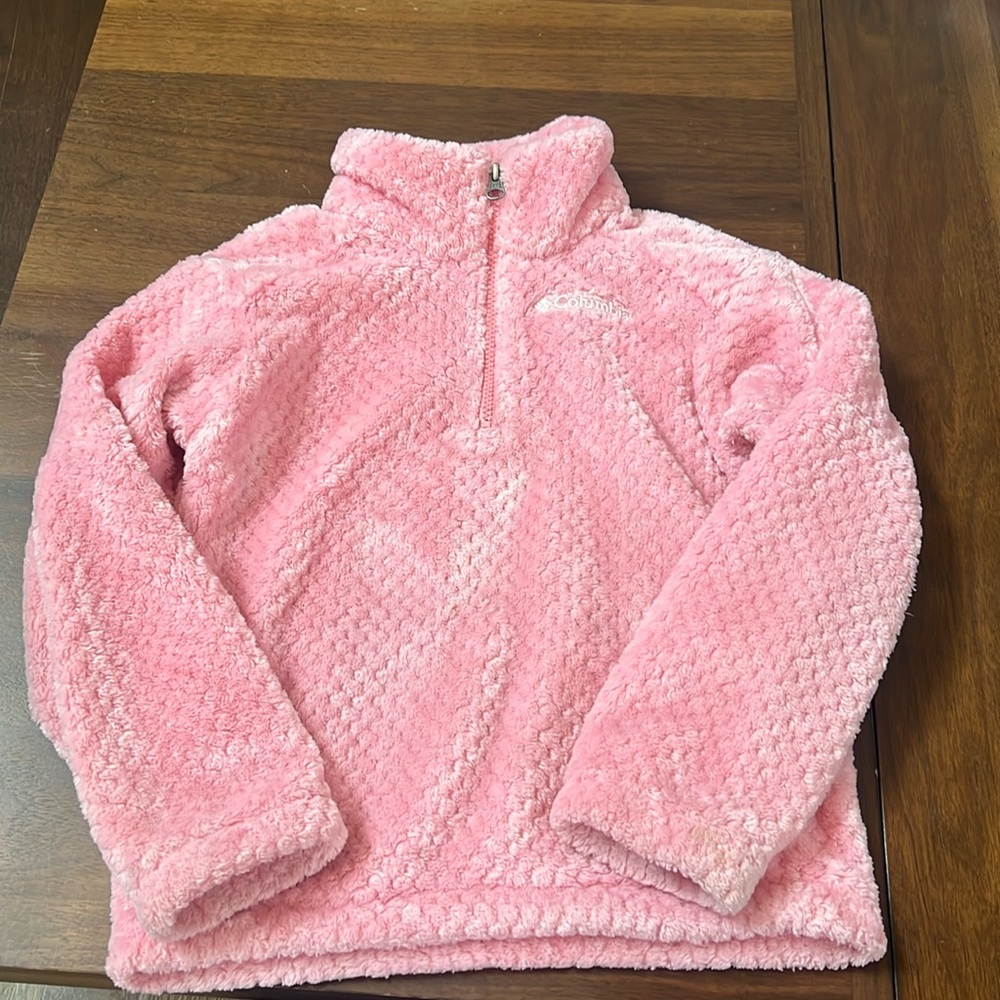 Girls Columbia pink half zip collared fleece.
